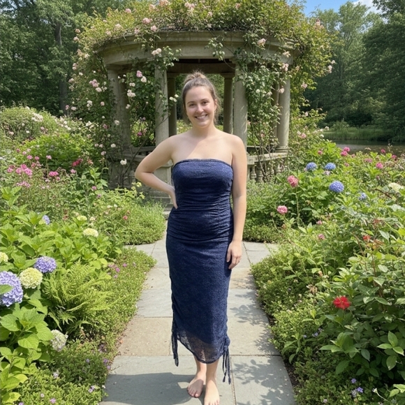 Merokeety Dresses & Skirts - NWT Chic Strapless Navy Maxi Dress